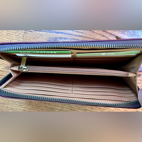 NEW Fossil Genuine Leather Wallet - Picture 5 of 6